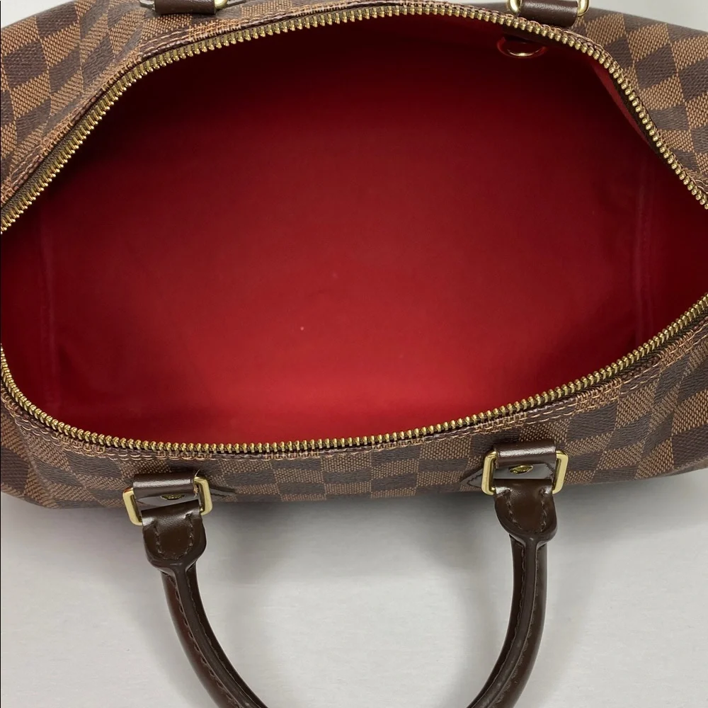 Louis Vuitton Damier Ebene Speedy - Picture 14 of 16